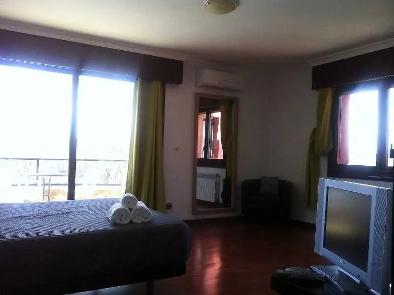 Petit Mirador Hotel Torrelles De Llobregat
