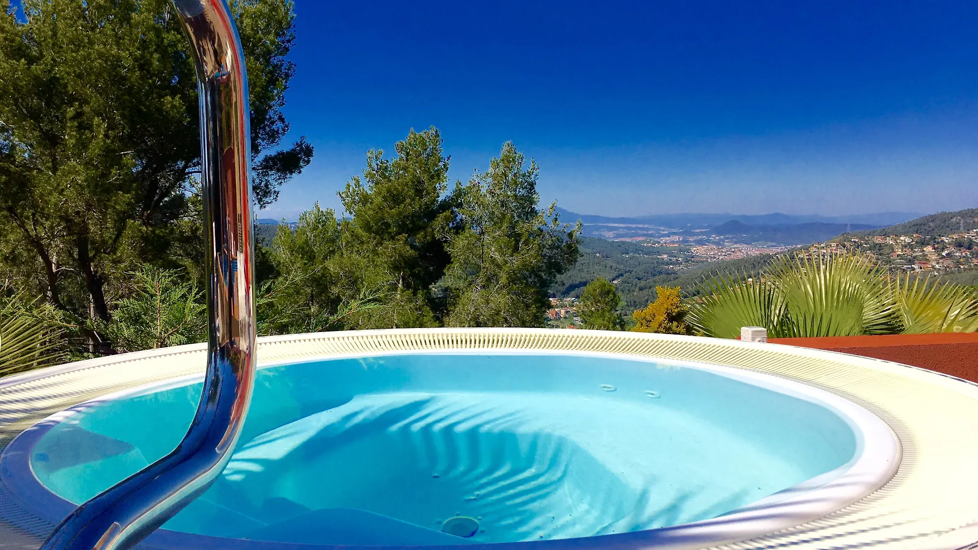Hotel Petit Mirador à Torrelles De Llobregat